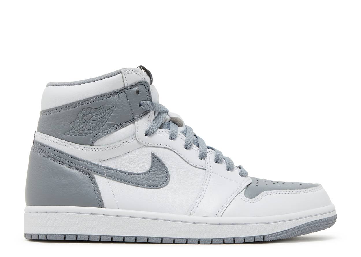 Air Jordan 1 Retro High Stealth