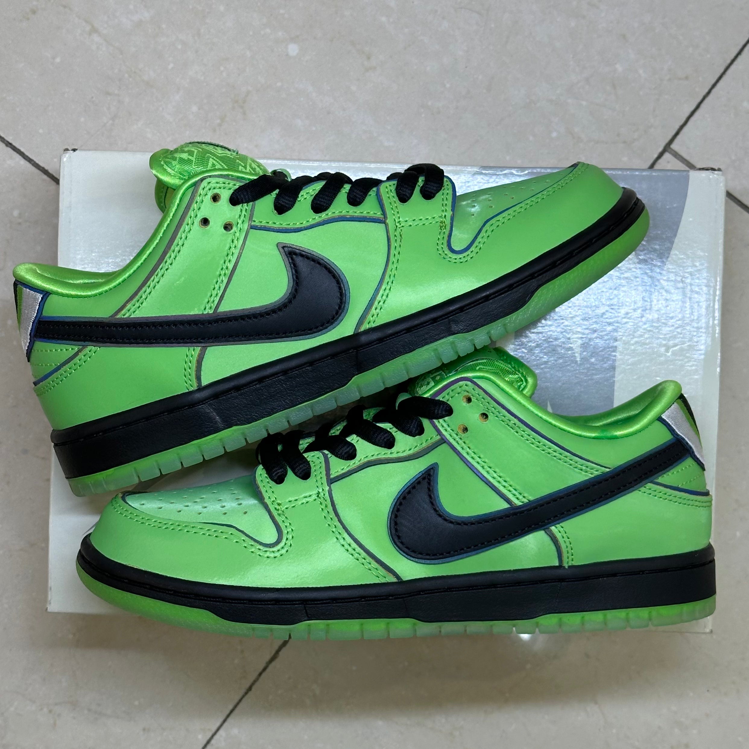 Nike SB Dunk Low The Powerpuff Girls Buttercup (Pre-Owned)