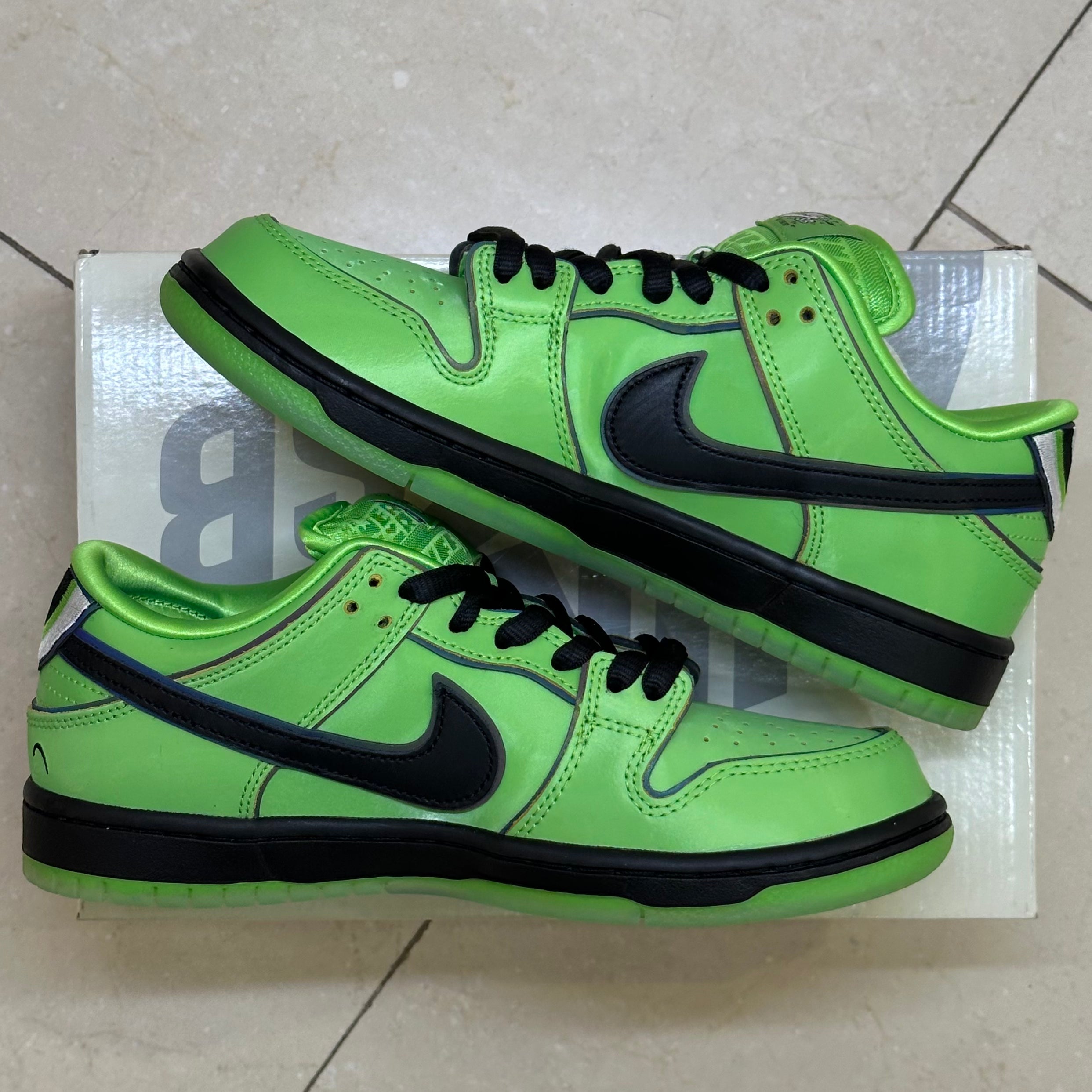 Nike SB Dunk Low The Powerpuff Girls Buttercup (Pre-Owned)