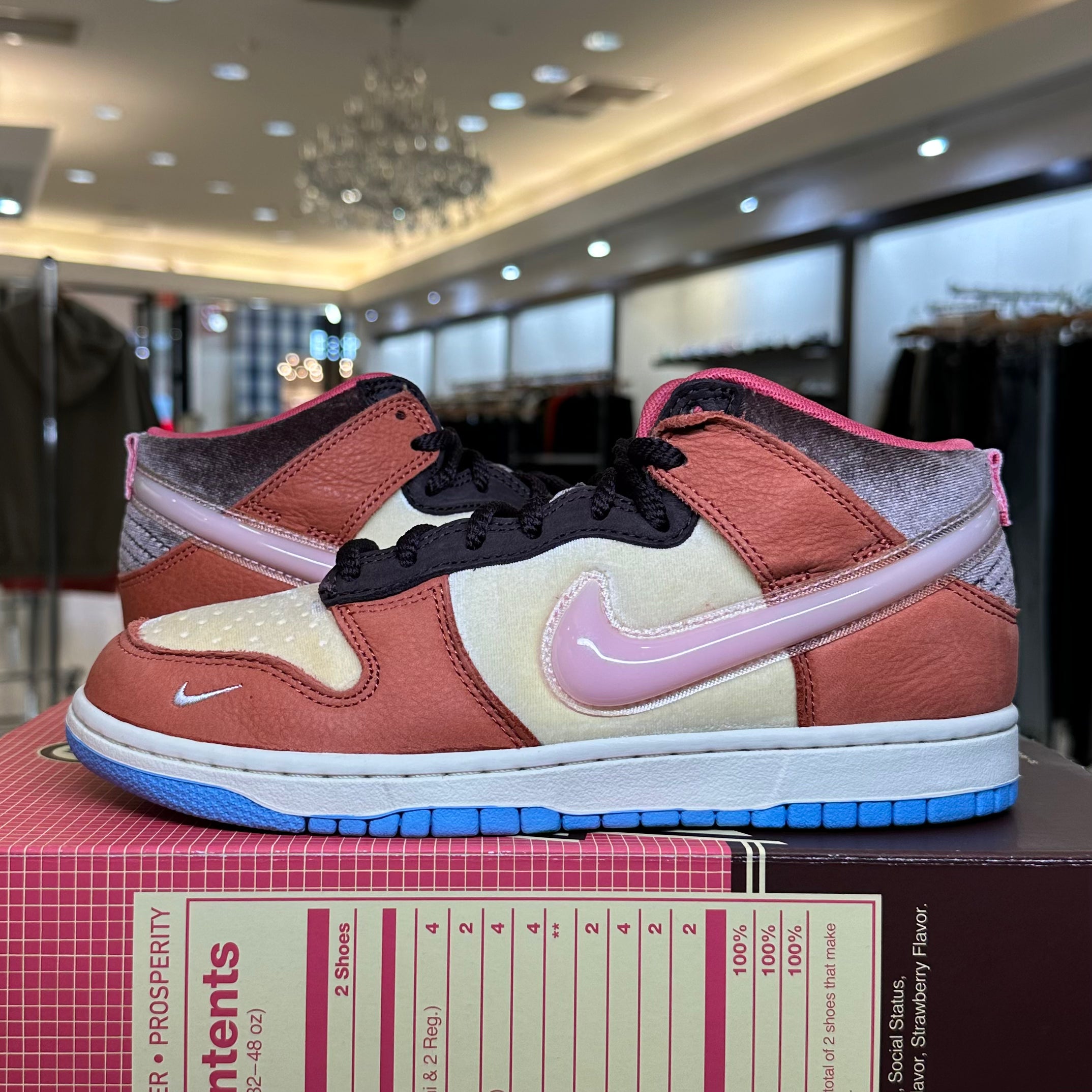 Nike Dunk Mid Social Status Free Lunch Chocolate Milk (Pre-Owned)