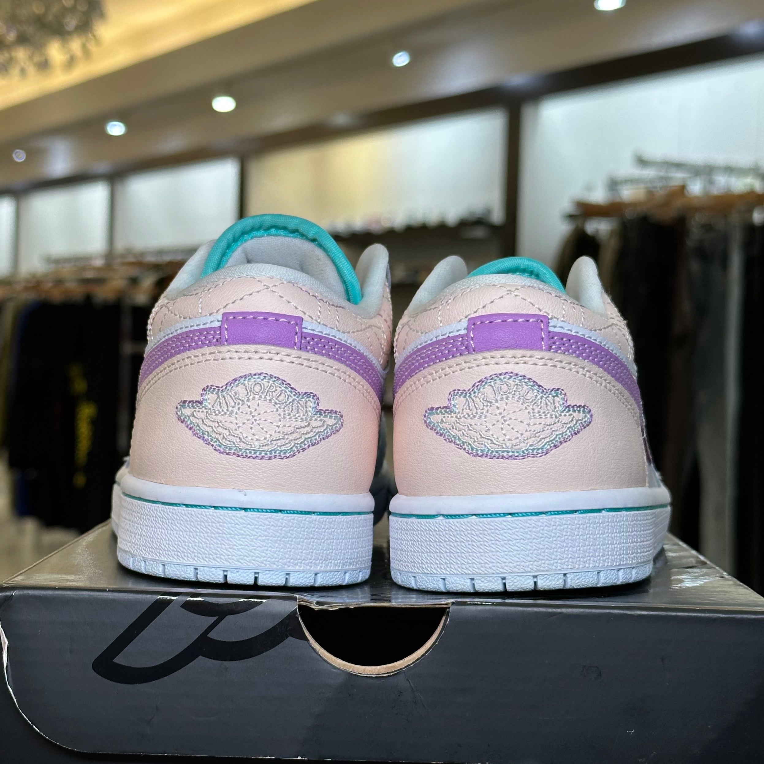 Air Jordan 1 Low Multi-Color Sashiko (Women's) (Pre-Owned)