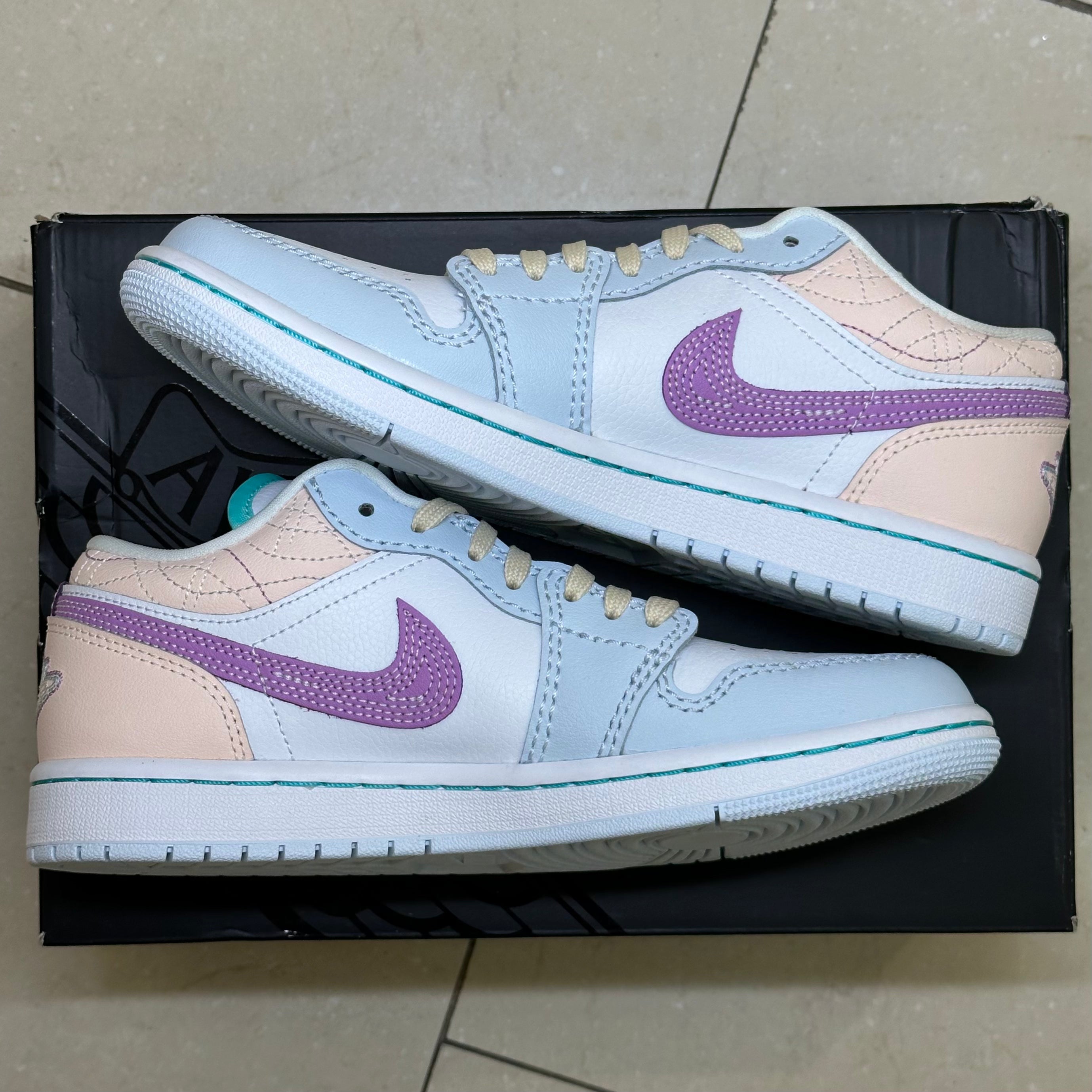 Air Jordan 1 Low Multi-Color Sashiko (Women's) (Pre-Owned)