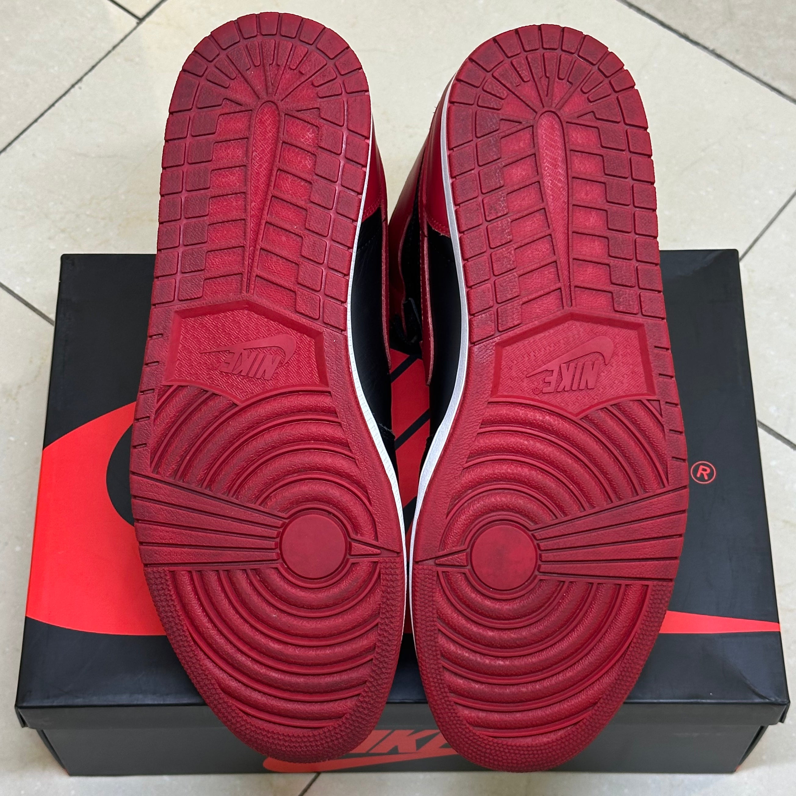 Air Jordan 1 Retro High OG 'Bred' 2013 (Pre-Owned)