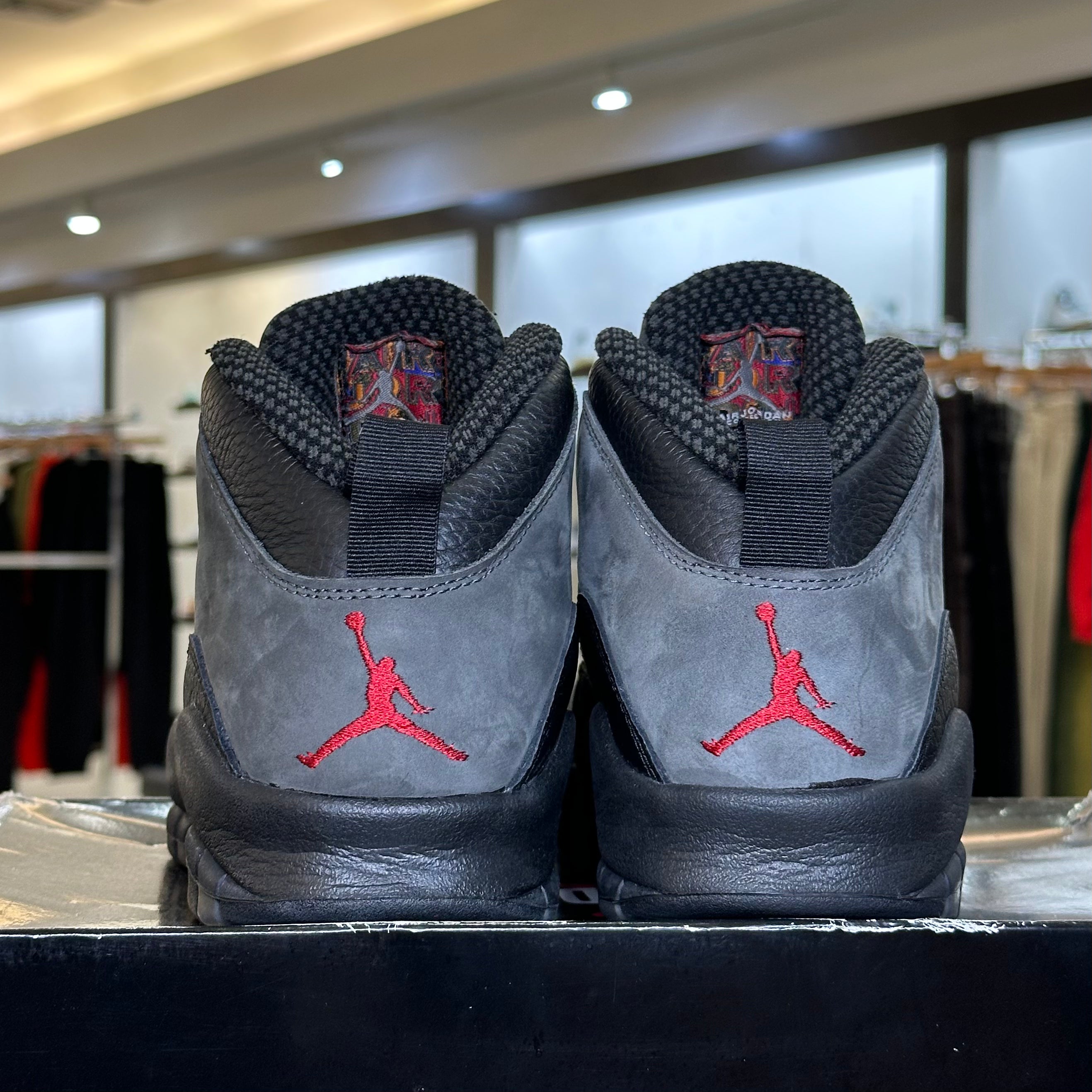 Air Jordan 10 Retro Shadow (2018) (Pre-Owned)