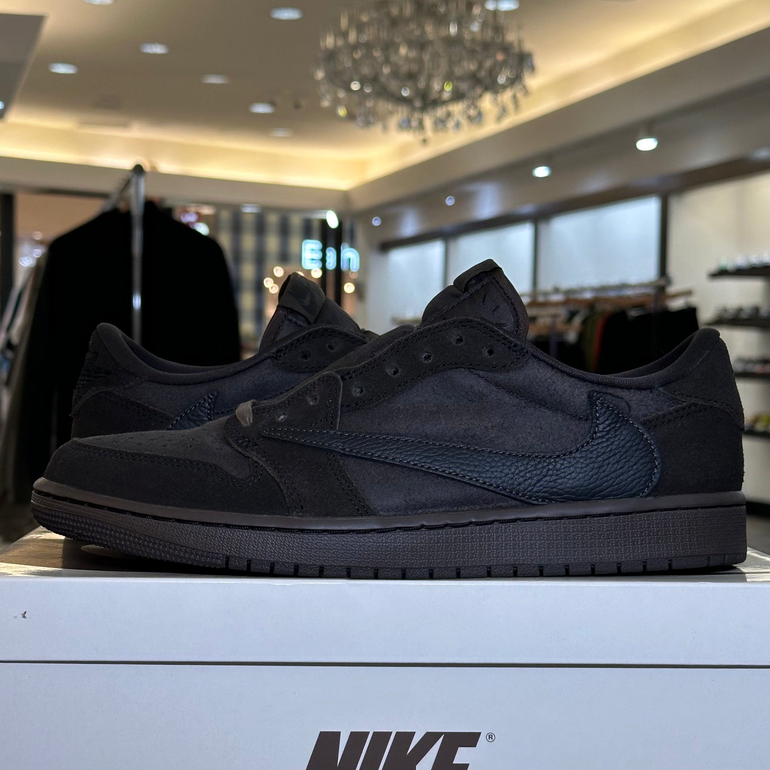 Air Jordan 1 Retro Low OG SP Travis Scott Velvet Brown (Pre-Owned)