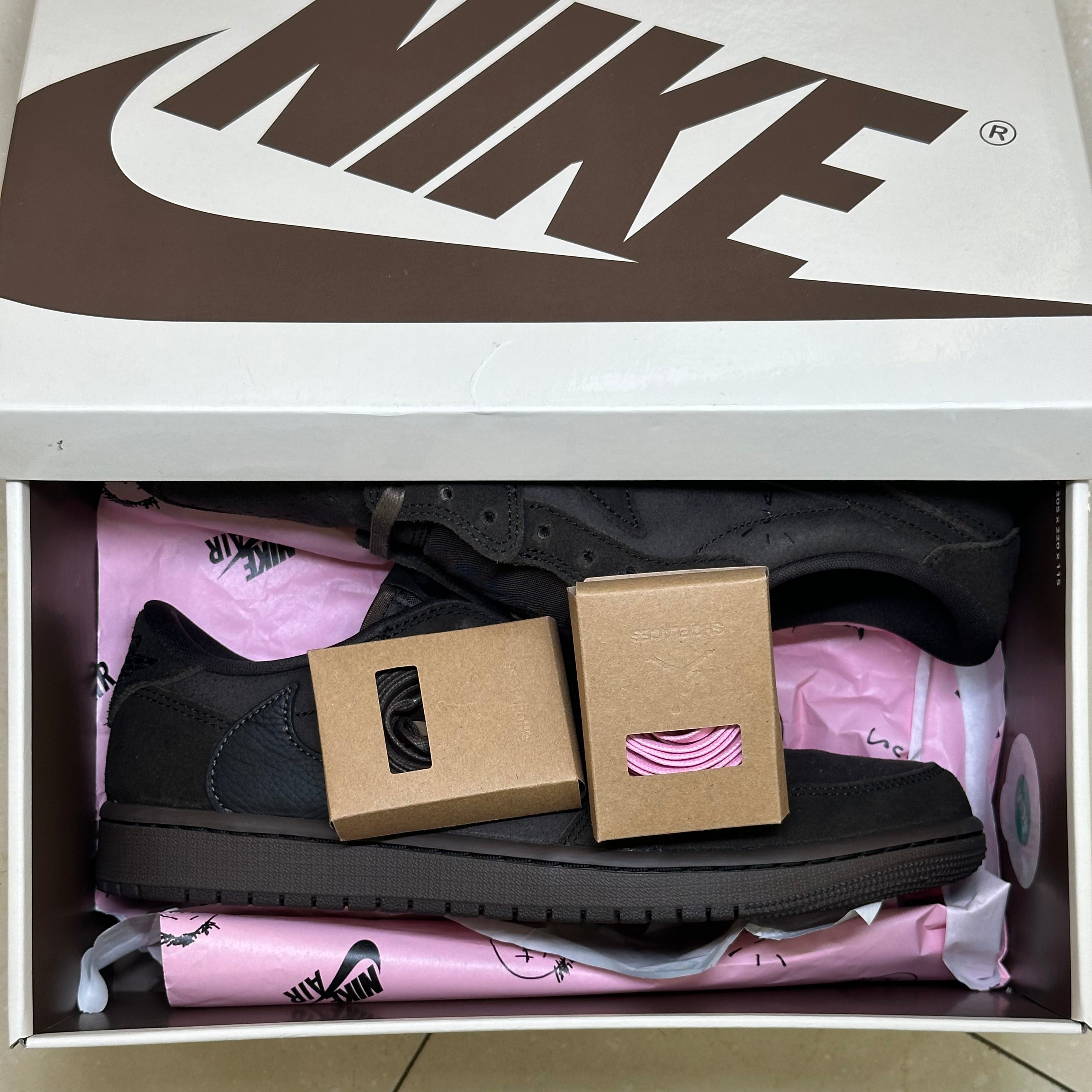 Air Jordan 1 Retro Low OG SP Travis Scott Velvet Brown (Pre-Owned)