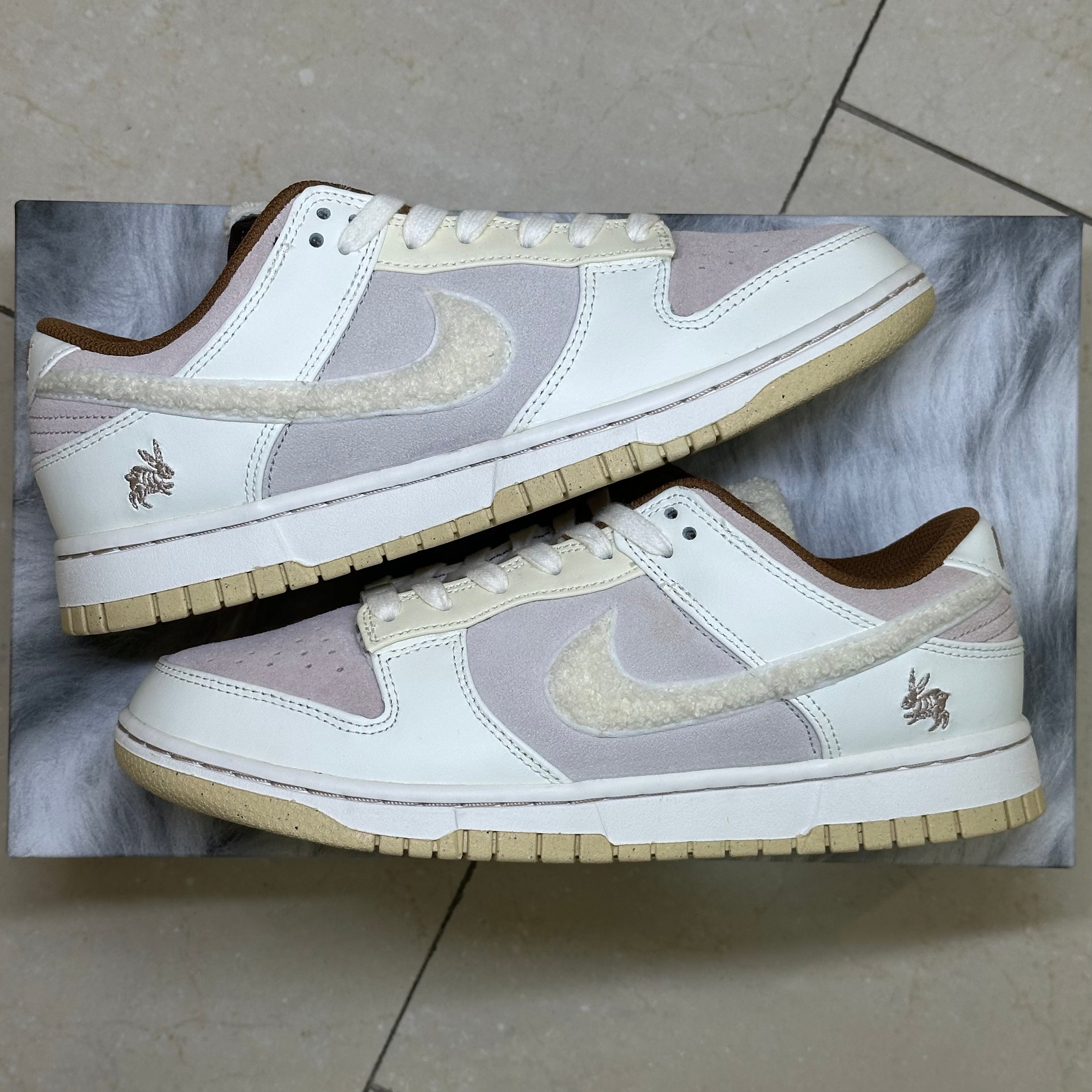 Nike Dunk Low Retro PRM Year of the Rabbit Fossil Stone (2023) (Pre-Owned)