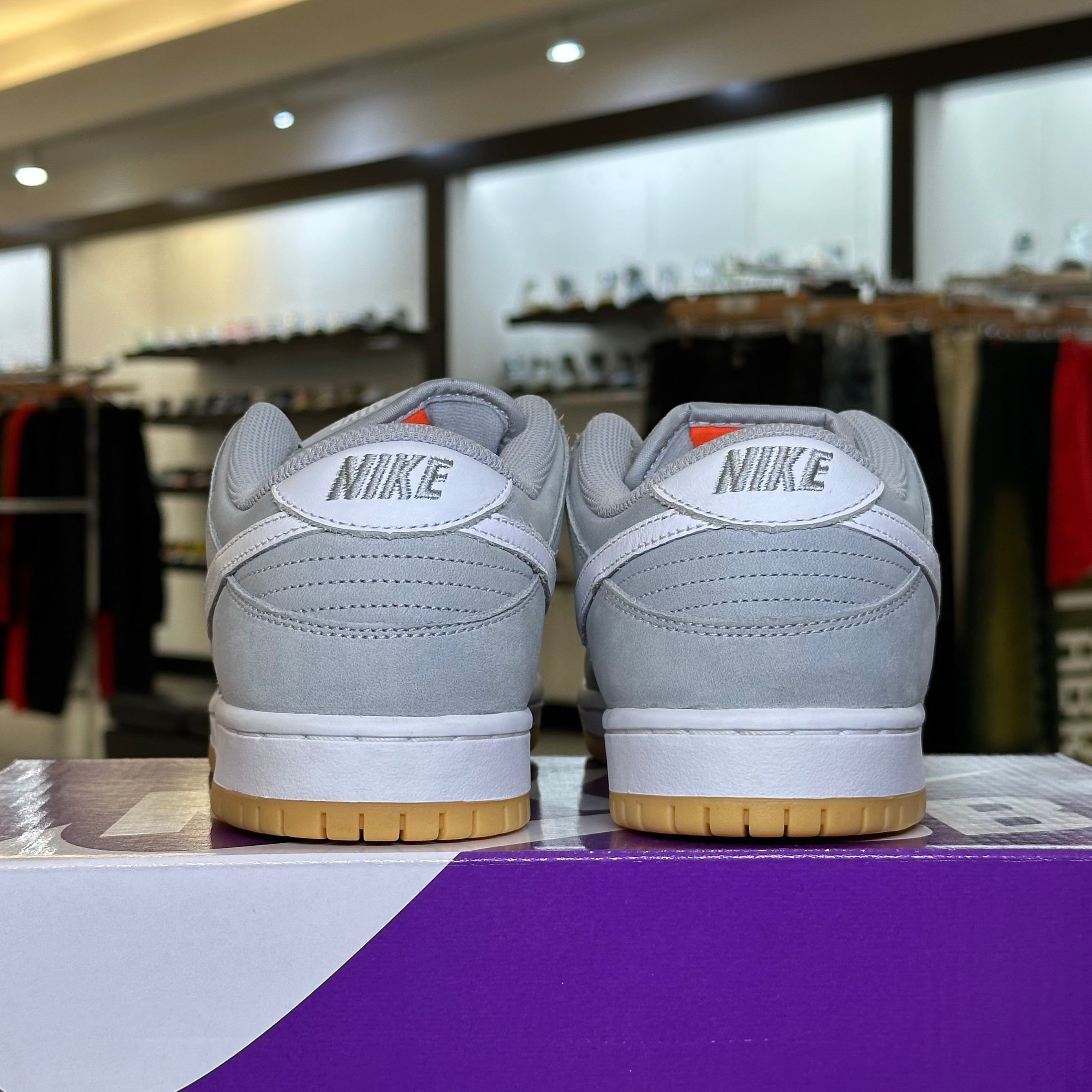 Nike SB Dunk Low Pro ISO Orange Label Wolf Grey Gum (Pre-Owned)