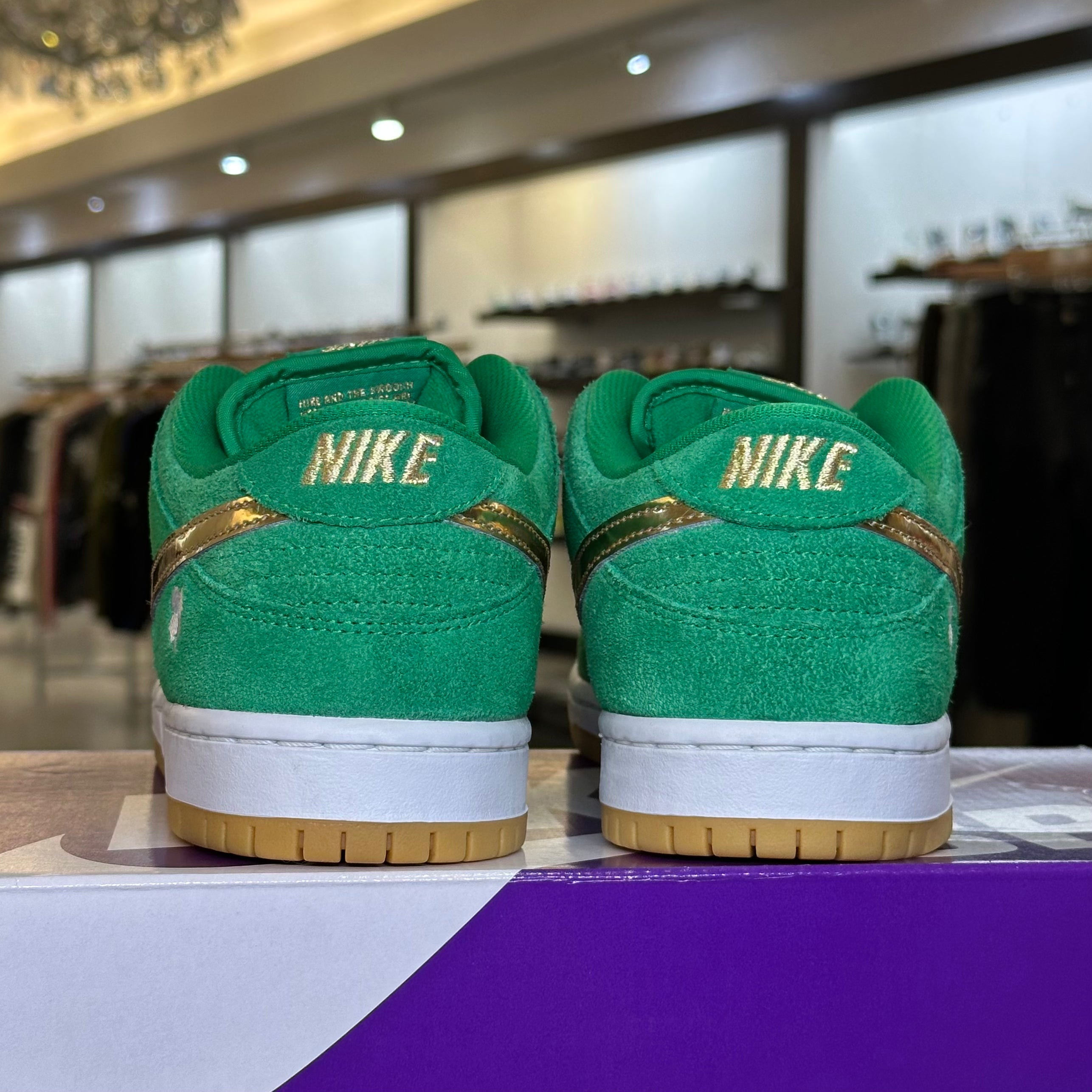Nike SB Dunk Low Pro St. Patrick's Day (2022) (Pre-Owned)