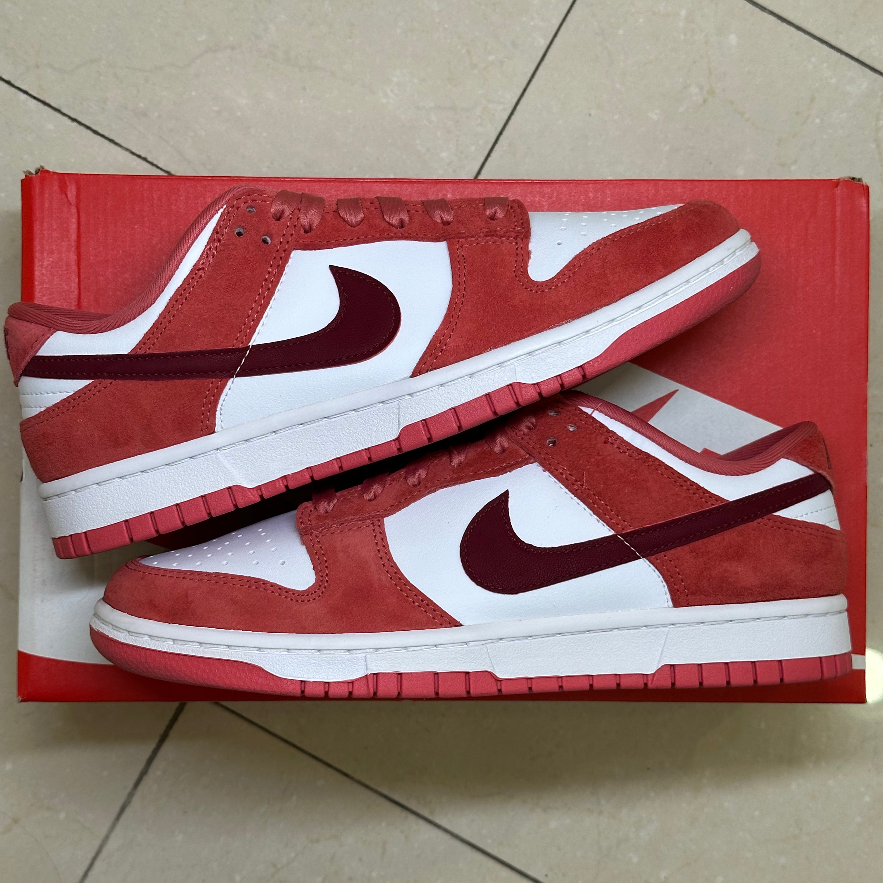 Nike Dunk Low Valentine's Day (2024) (Women's) (Pre-Owned)