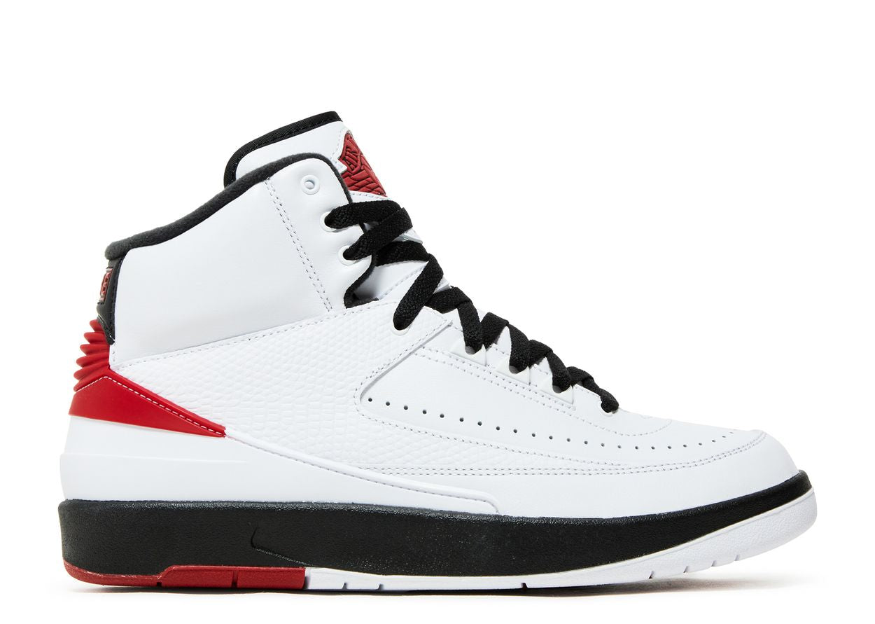 Air Jordan 2 Retro OG Chicago (2022)