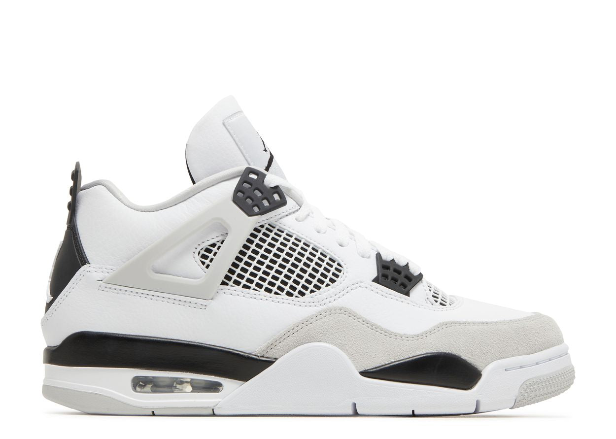 Air Jordan 4 Retro Military Black (Pre-Owned)