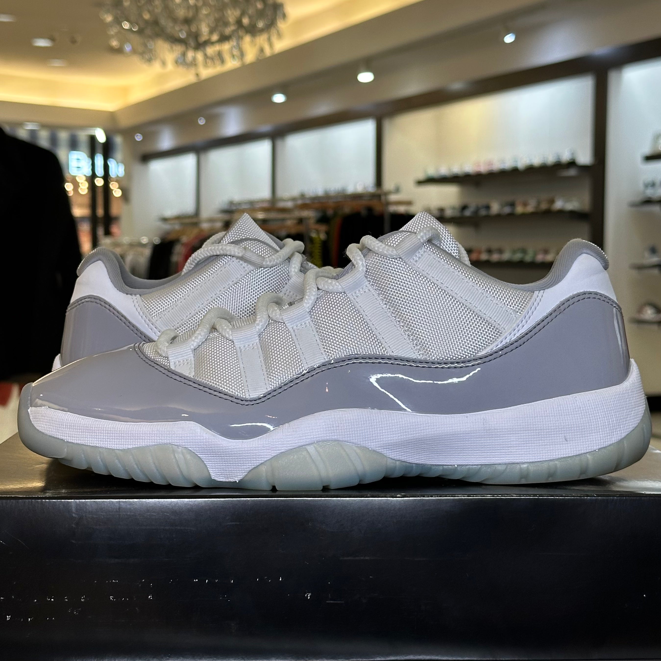 Air Jordan 11 Retro Low Cement Grey (Pre-Owned)