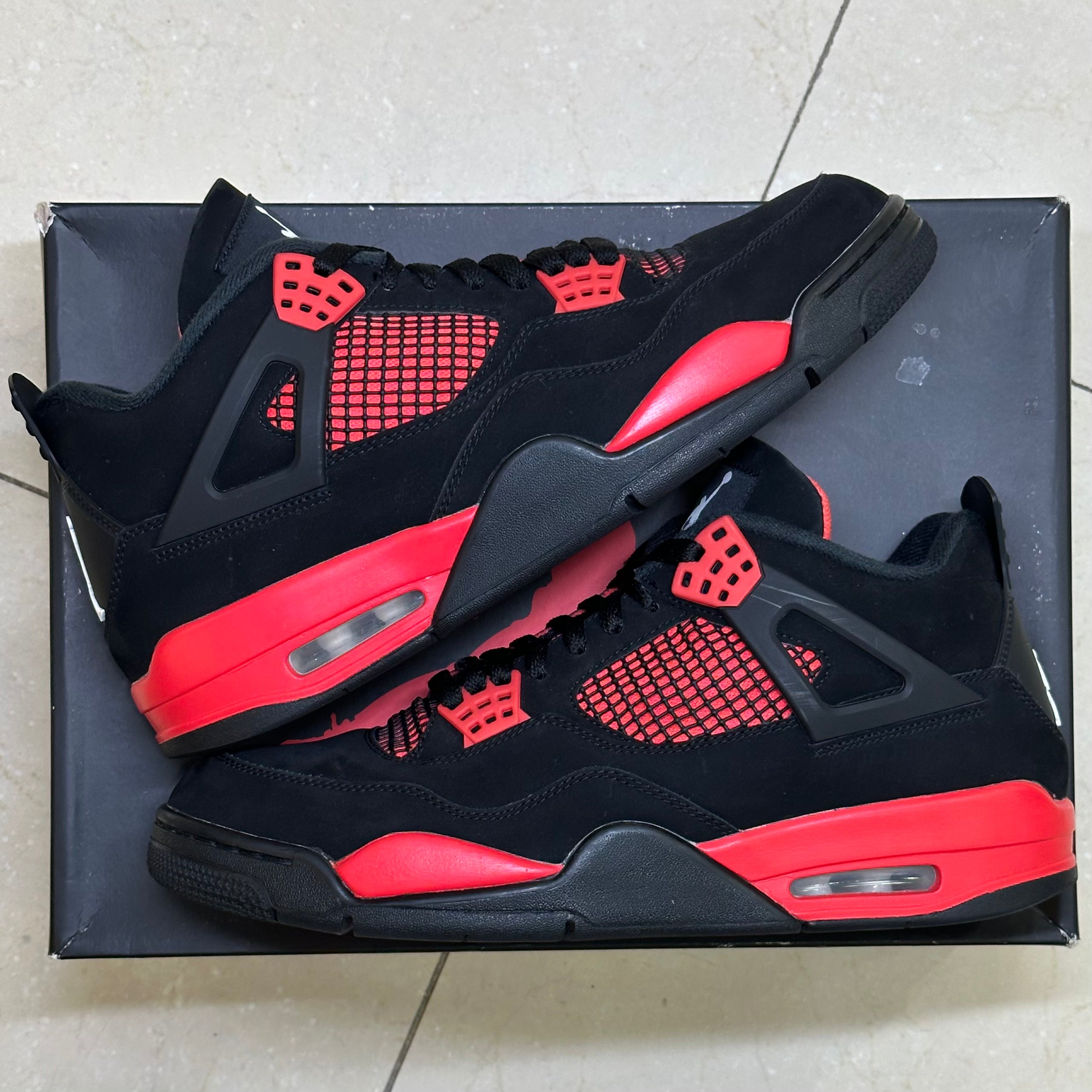 Air Jordan 4 Retro Red Thunder (Pre-Owned)