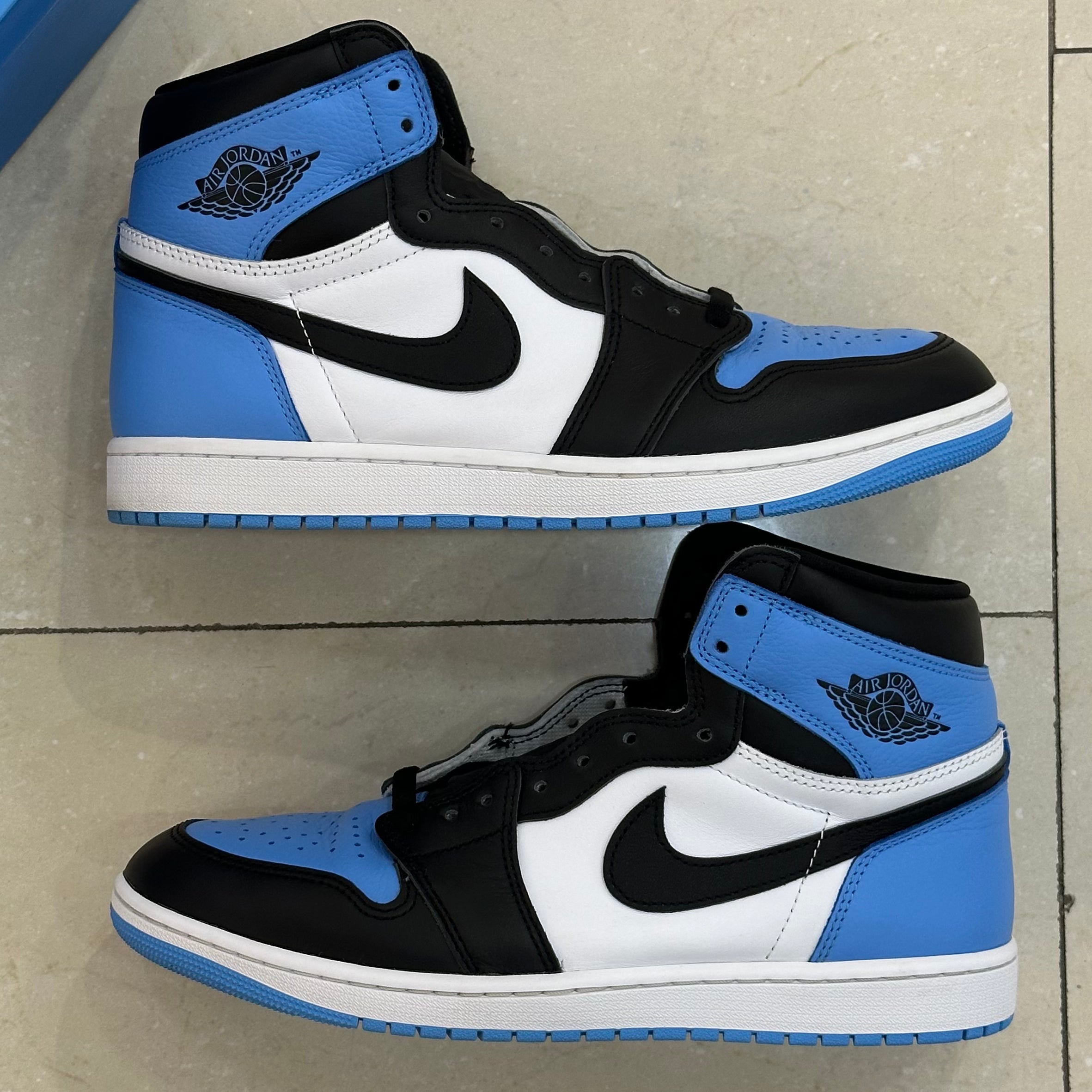 Air Jordan 1 Retro High OG UNC Toe (Pre-Owned)